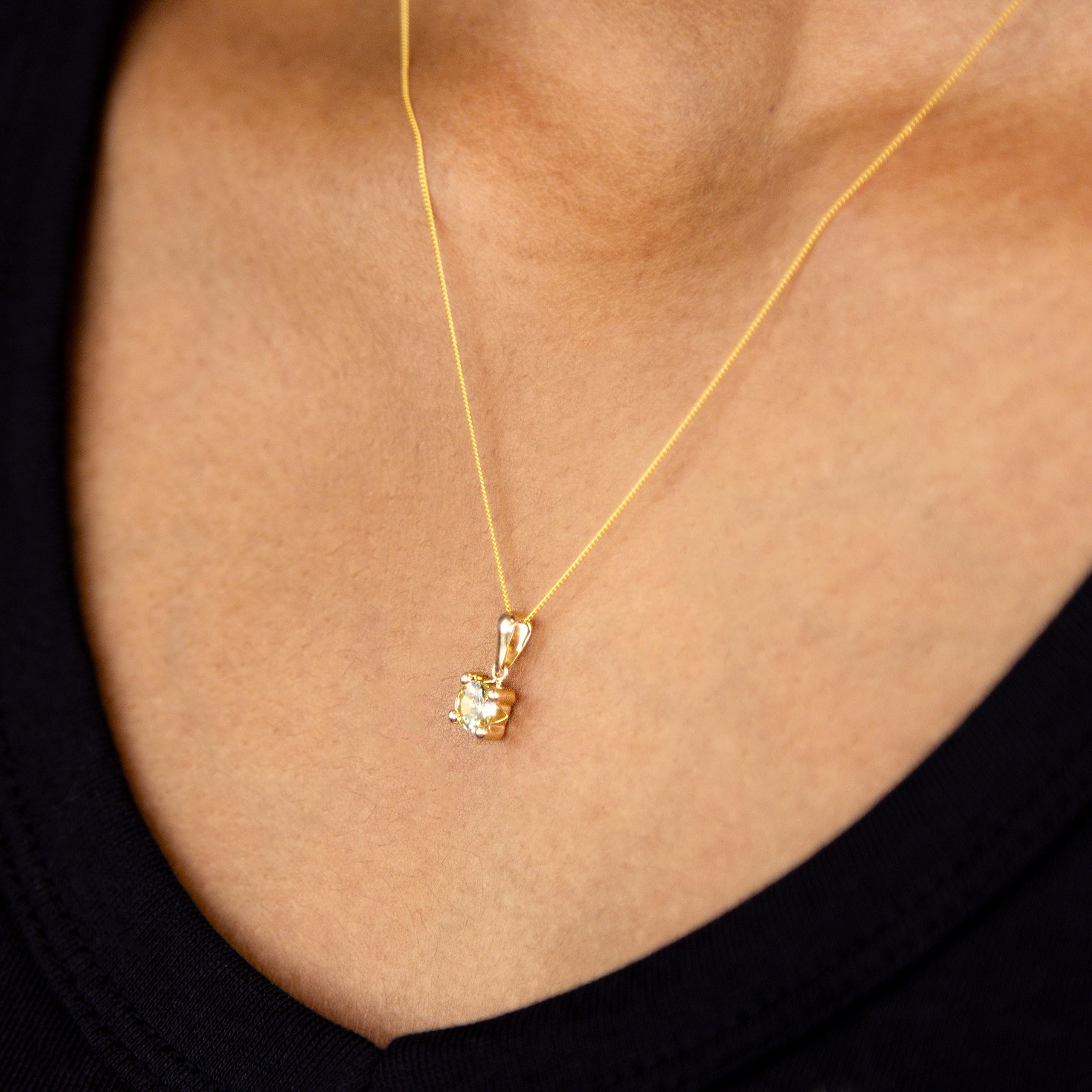 Amazon Essentials Collier avec Pendentif en or 9 Carats avec Pierre de Naissance (précédemment Amazon Collection)