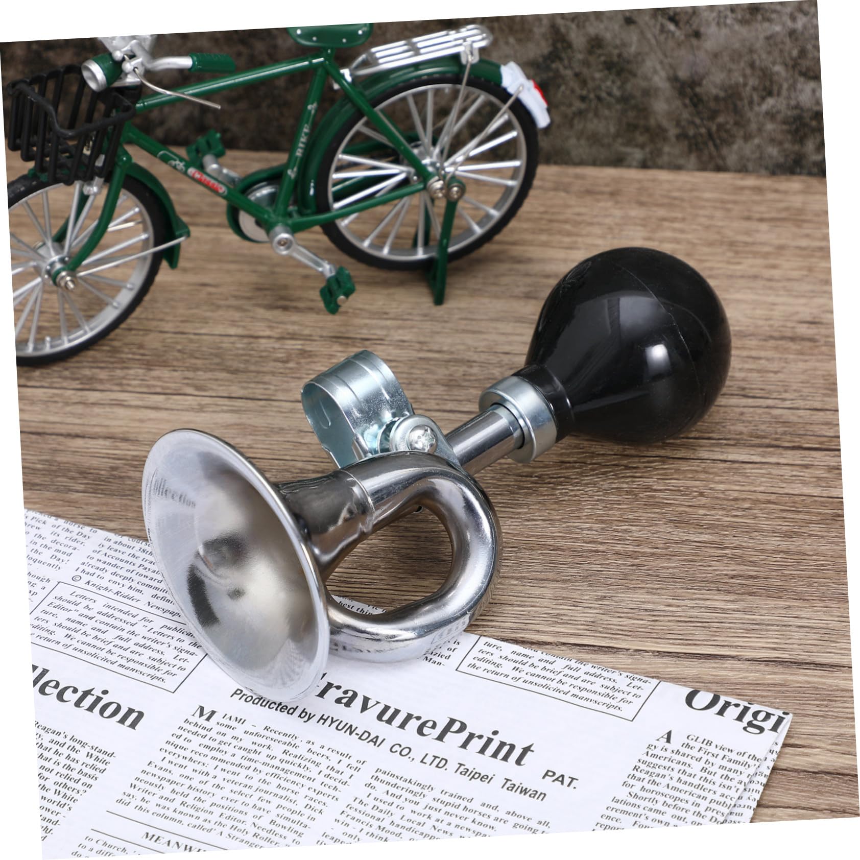 BESTonZON Sonnette de vélo klaxon Fort pour vélo Sonnette vélo klaxon de clairon de vélo Corne de vélo Bruyant Sonnerie de vélo Cloches de vélo Corne de vélo électrique Fort