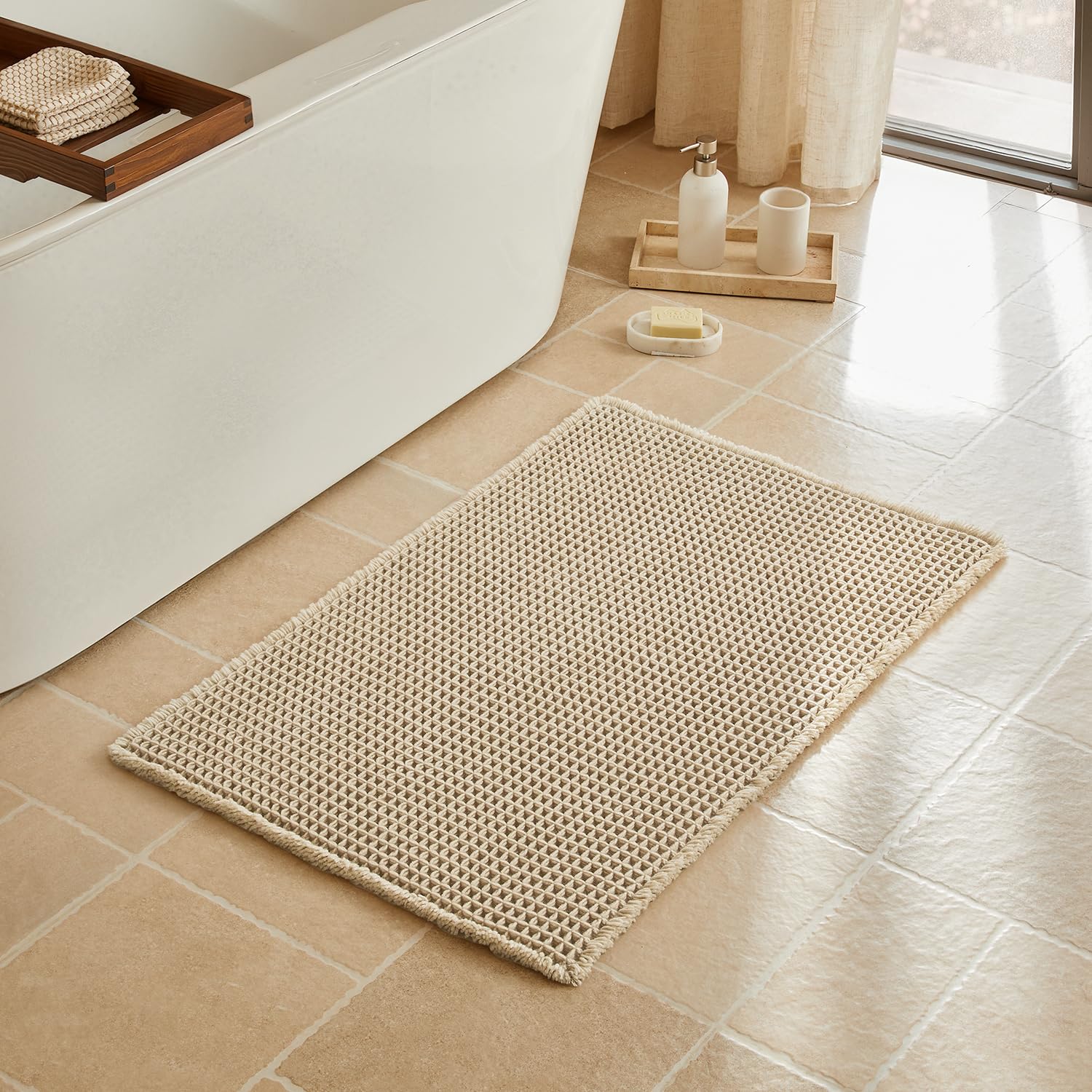 Triohero Waffle Bath Mat, Boho Bathroom Rugs Non Slip Washable, Ultra Soft Super Absorbent Quick Dry Farmhouse Bathroom Decor, 24" x 36", Pale Beige