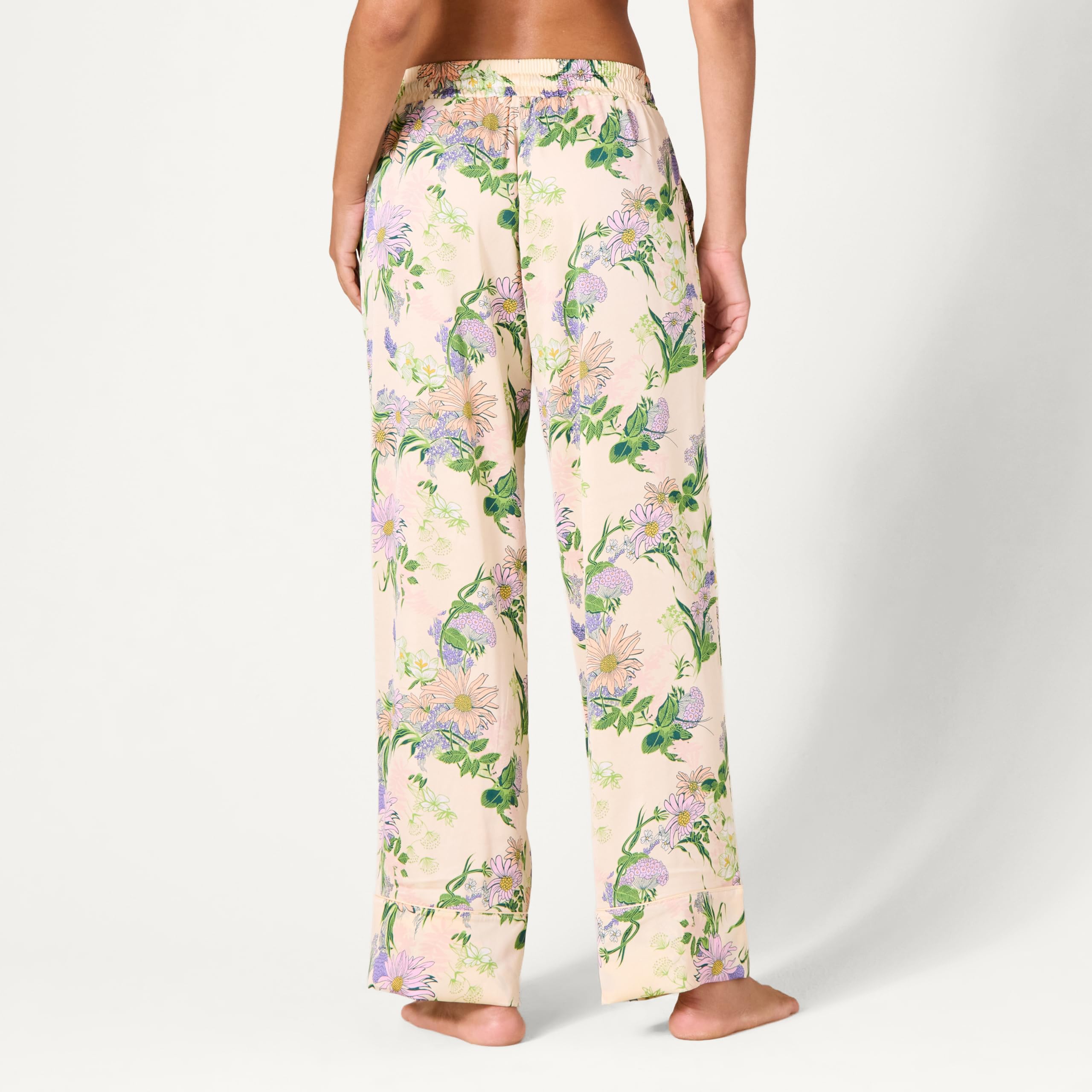 Amazon Essentials Pantalon de Pyjama en Satin à Coupe Classique Femme