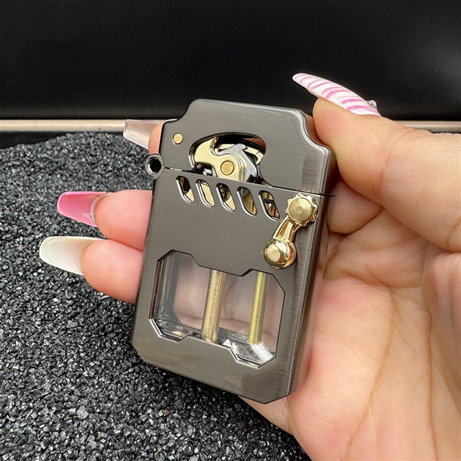 Vintage kerosene lighter, trench lighter, rocker arm connecting rod transmission gear ignition windproof lighter, vintage kerosene lighter with fuel viewing window, portable metal lighter, suitable fo