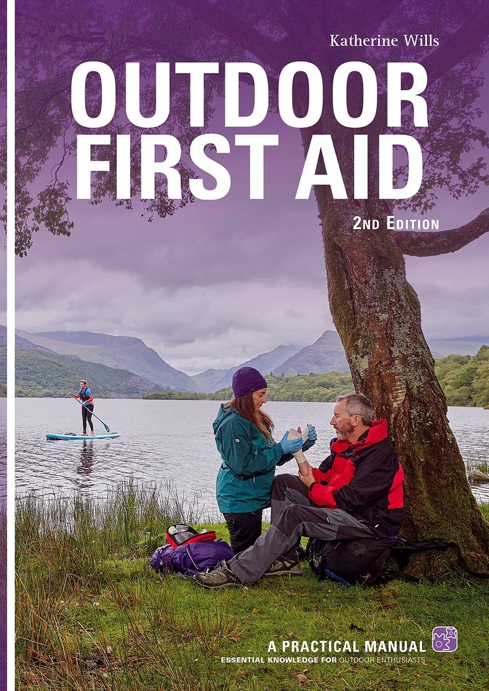 Outdoor First Aid: Practical Manual: essential knowledge for outdoor enthusiast