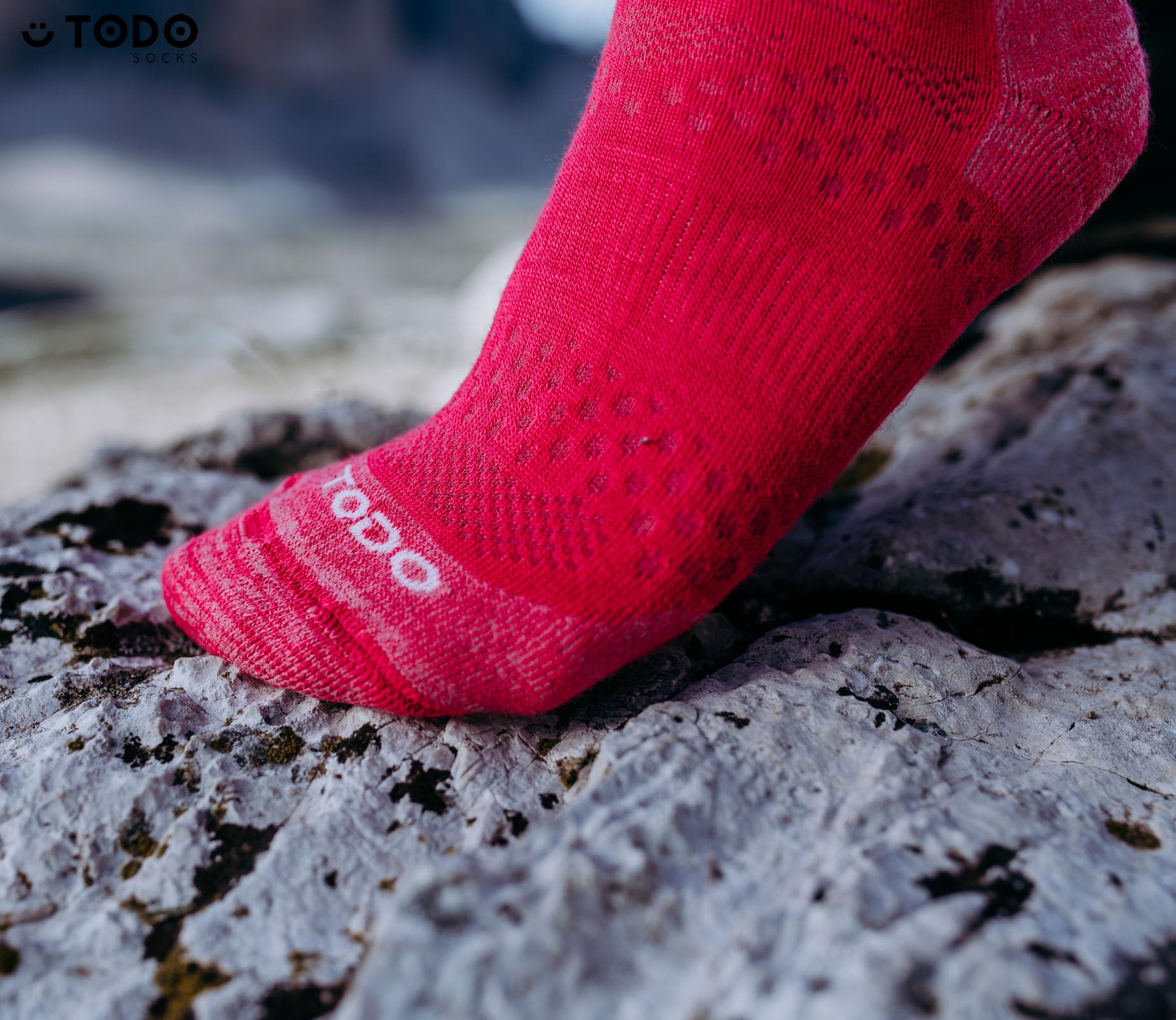 Skarpety trekkingowe TODO z wełną MERINO termoaktywne, oddychające, odprowadzające wilgoć