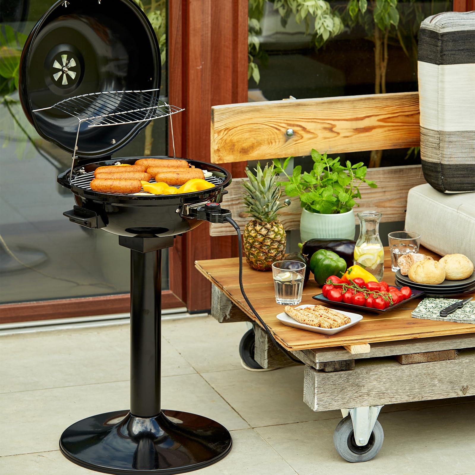 CUSIMAX Barbecue électrique sur pied avec couvercle et pied réglable, température réglable et bac de récupération de graisse, barbecue électrique de 1600W pour usage extérieur, balcon et jardin