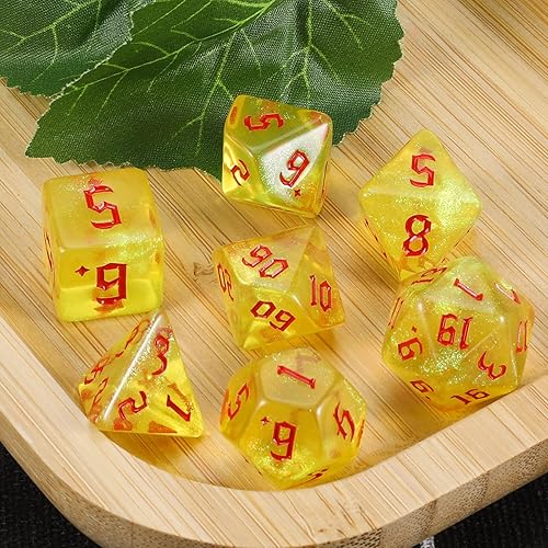 Miniatura 5 de CiaraQ DND - Juego de dados poliédricos con bolsa de dados para mazmorras y dragones, juegos de rol MTG (amarillo + purpurina + fuente roja, 7)