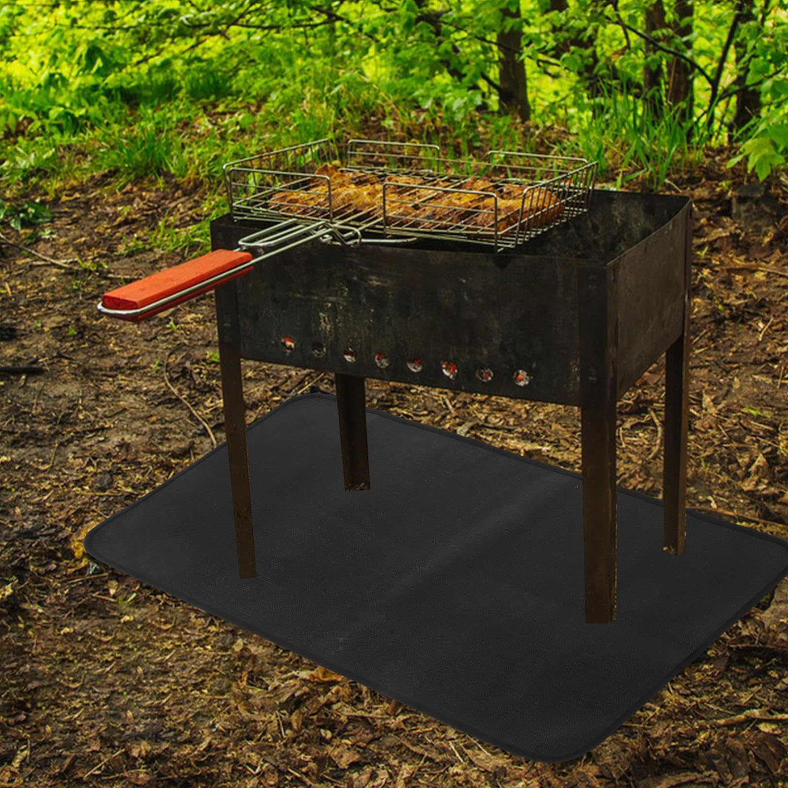 Feuerfeste Grillmatte Hitzebeständige Bodenschutzmatte für Outdoor Grill Terrasse und Kamin mit Großflächigem Schutz und Rasenpflege