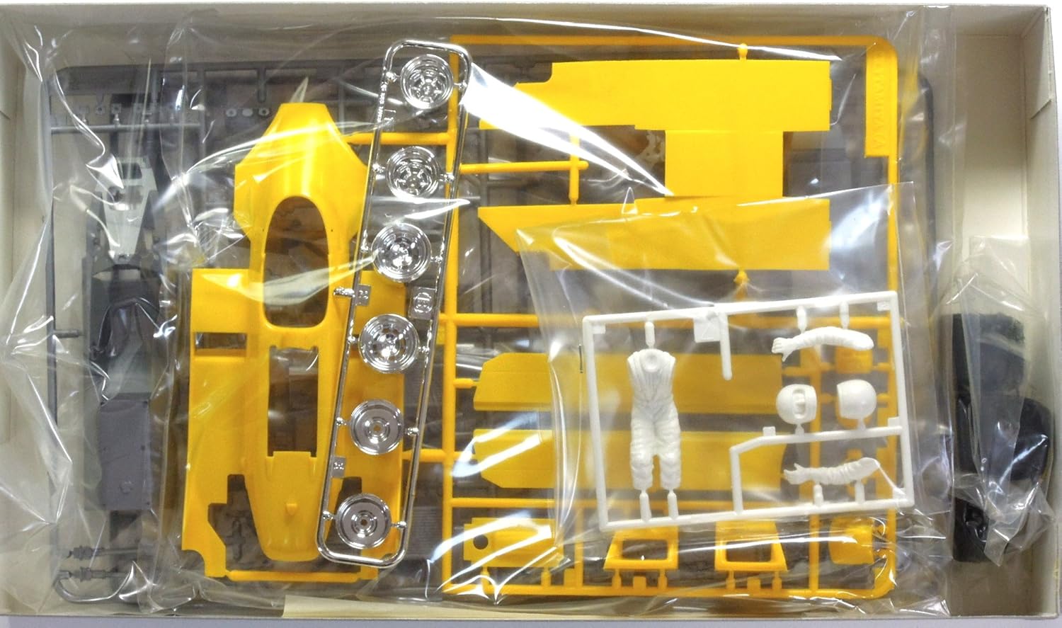 Tamiya 1/20 Renault RE30B Turbo Formula One TAM20018