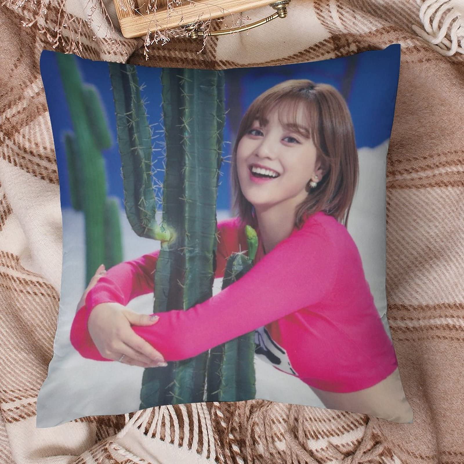 Amazon.co.jp: TWICE ジヒョ クッションカバー 座布団カバー ソファー