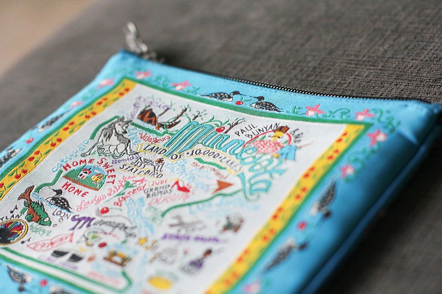 Catstudio Minnesota Zipper Pouch Purse | Holds Your Phone, Coins, Makeup, Dog Treats, & Tech Tools - Image 3