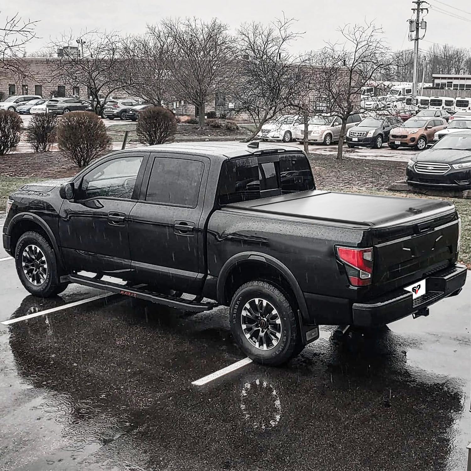 Retractable Truck Bed Tonneau Cover Compatible with 2017 2018 2019 2020 2021 2022 2023 2024 Nissan Titan (5.6' /67") Hard Truck Bed Cover Password Lock