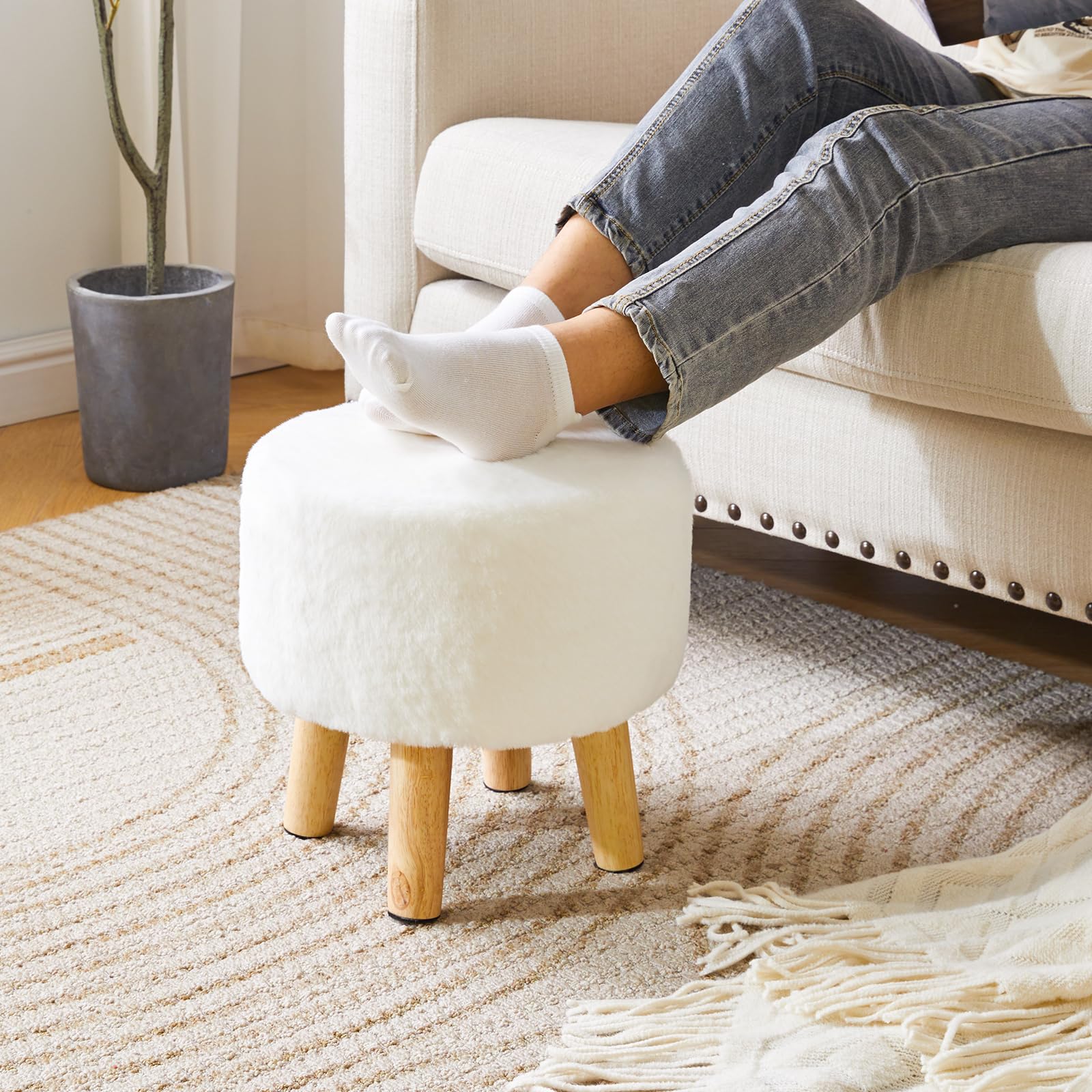 YMYNY Tabouret Pouf Ottoman Moderne en Bois Massif, Rond et Bas, Repose-Pieds pour Salon et Chambre, 32×32×32CM, Blanc HBD035W