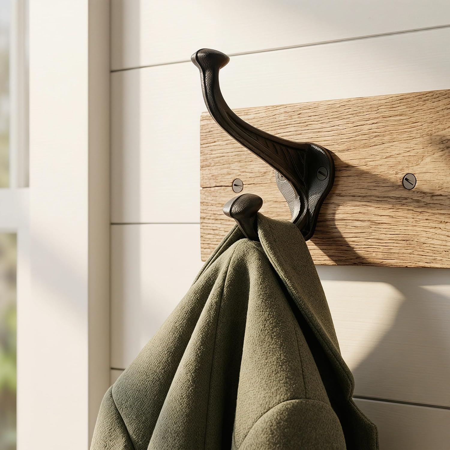 Ciieeo 2pcs Cast Iron Coat Hooks Black Rustic Double Wall Mounted Hangers Heavy Duty Vintage Decorative Hooks for Garage Storage and Hallway Easy to Install