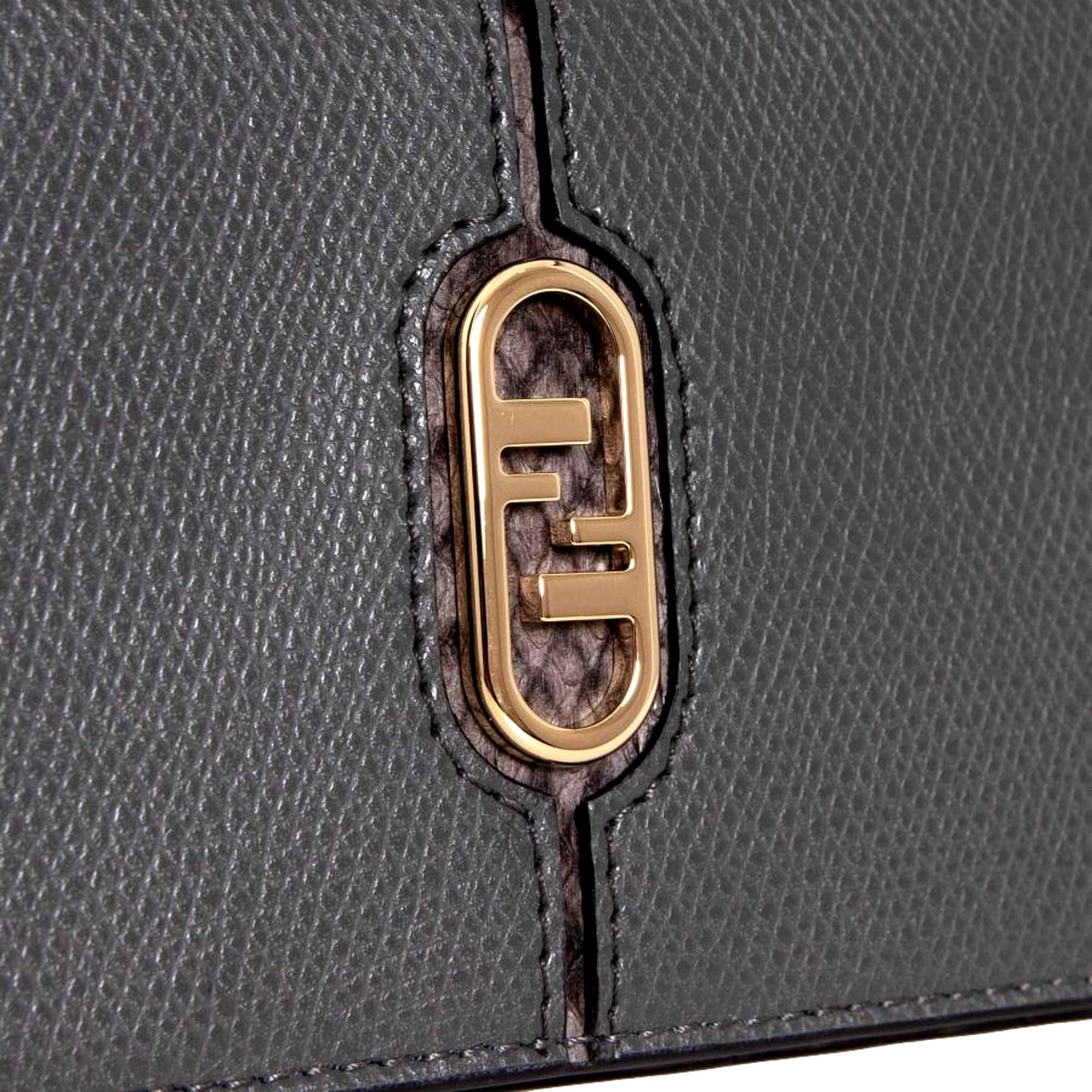 FENDI O'Lock - Cartera continental de piel con estampado animal, color gris antracita, Antracita gris, M, Cartera Continental
