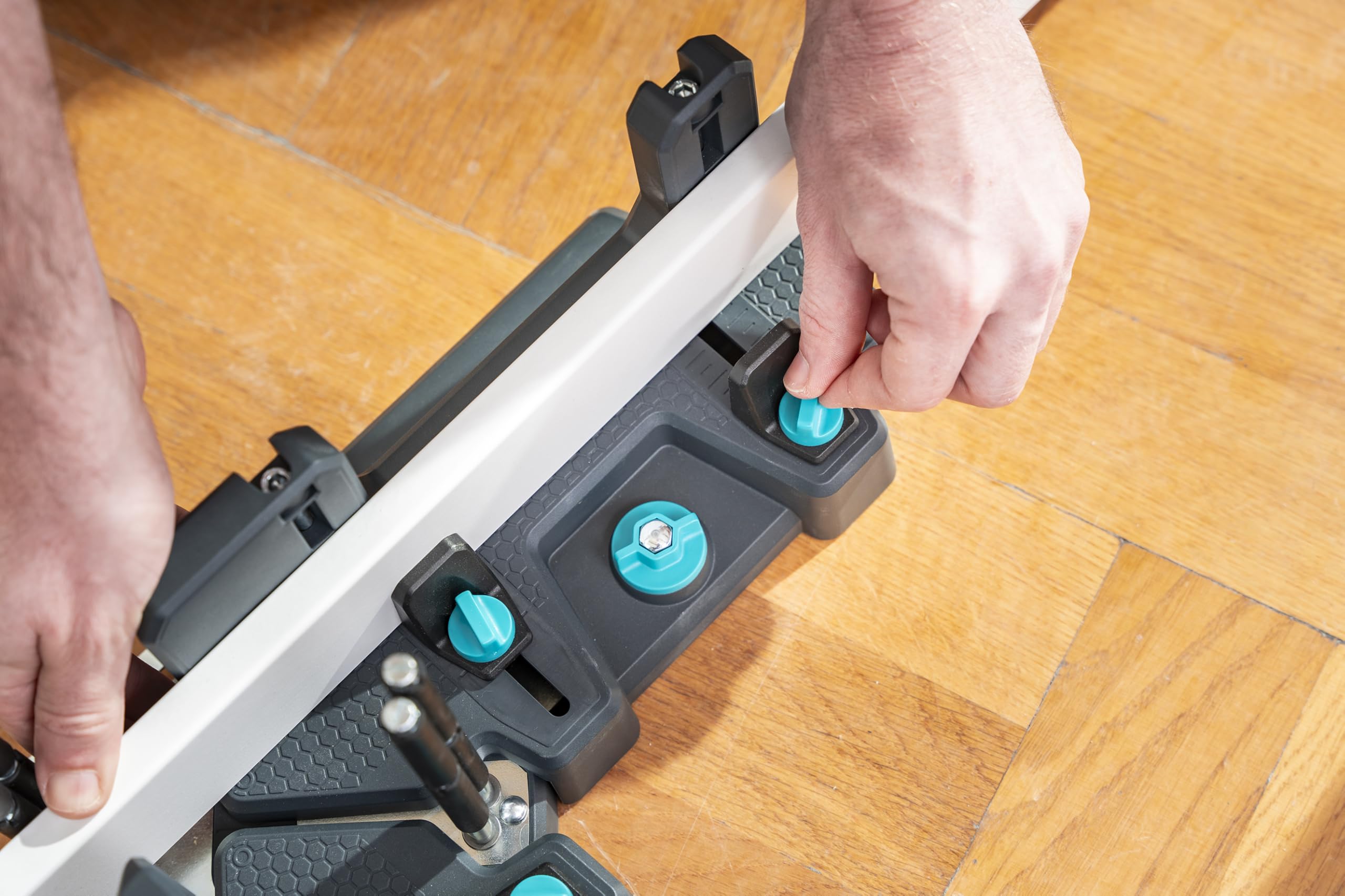wolfcraft Fausse Équerre & Boîte à Onglets PRO 2-en-1 pour Plinthes