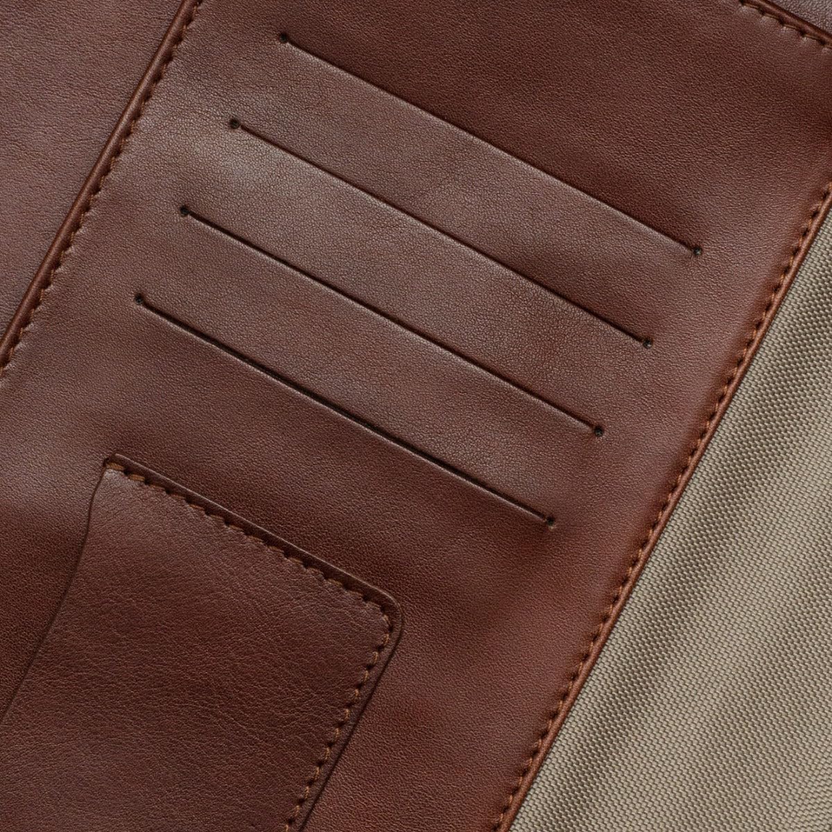 Maruse Cartella Porta Documenti in Pelle Fatto a Mano in Italia - Elegante Cartellina Portadocumenti A4 con Zip, Organizer Documenti e Porta Tablet/Laptop per Uomo o Donna