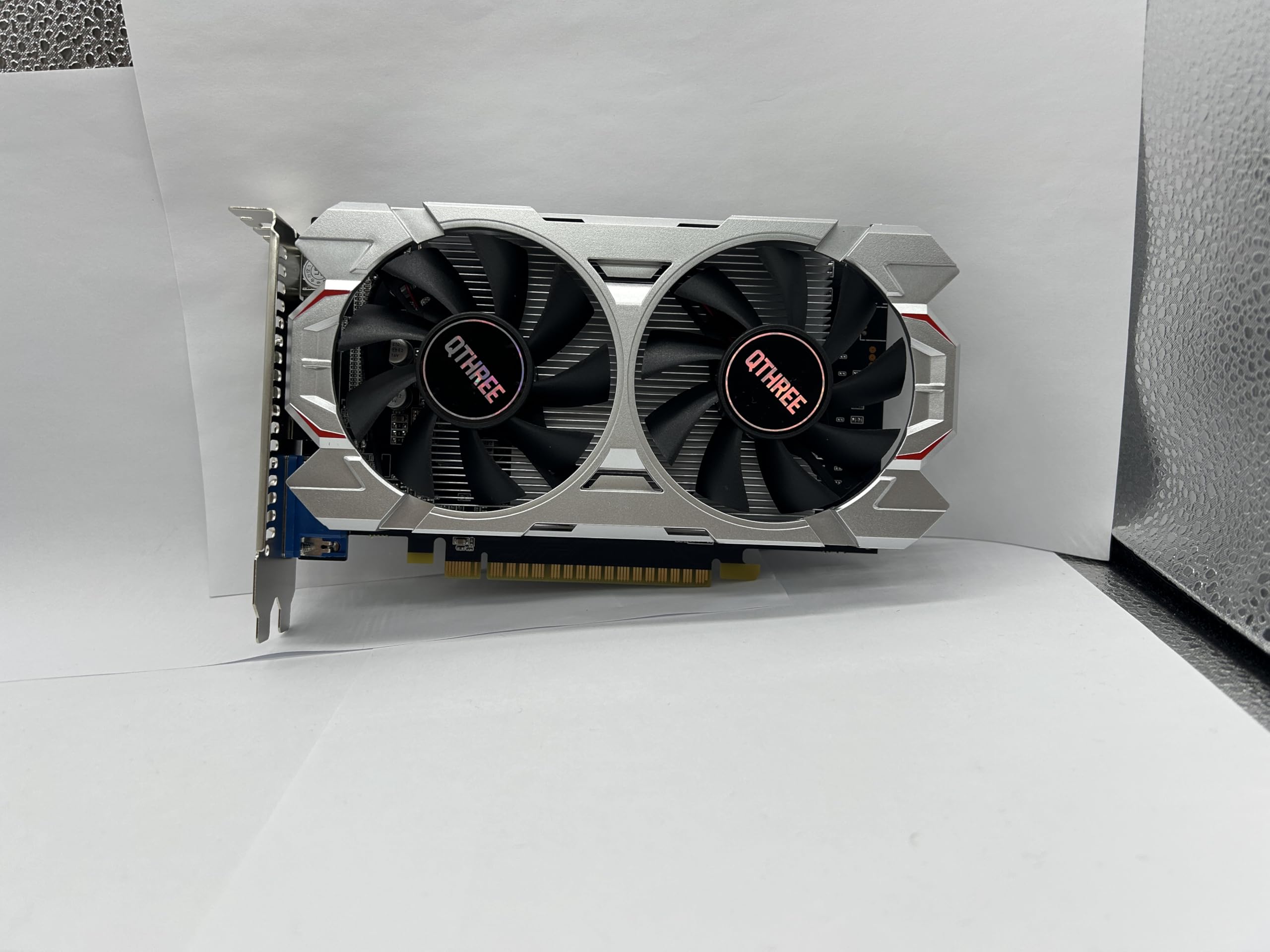 Tarjeta gráfica GTX 750 Ti de 4 GB para solucionar lentitud visual en PC 2