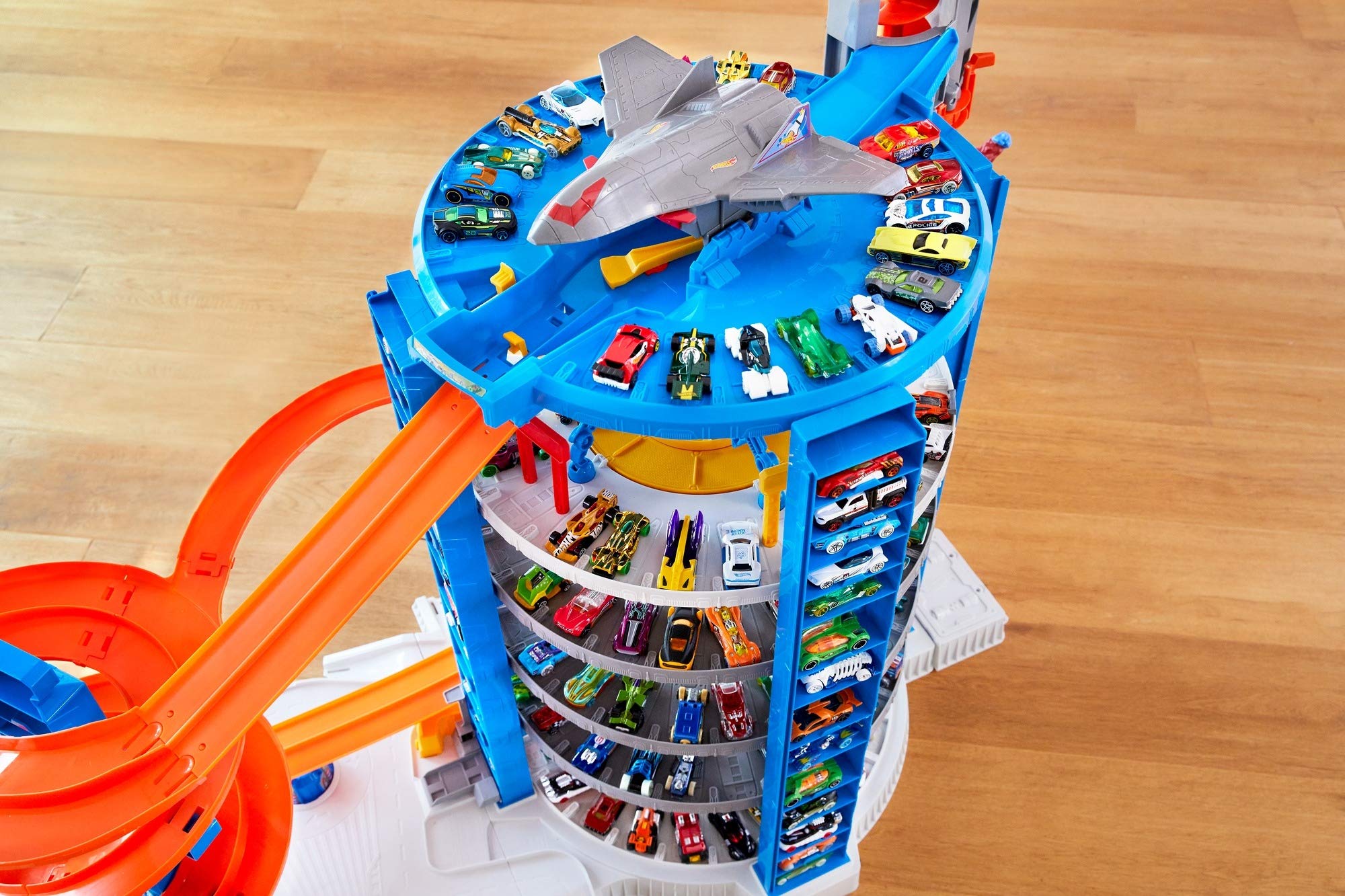 hotwheel ultimate garage playset