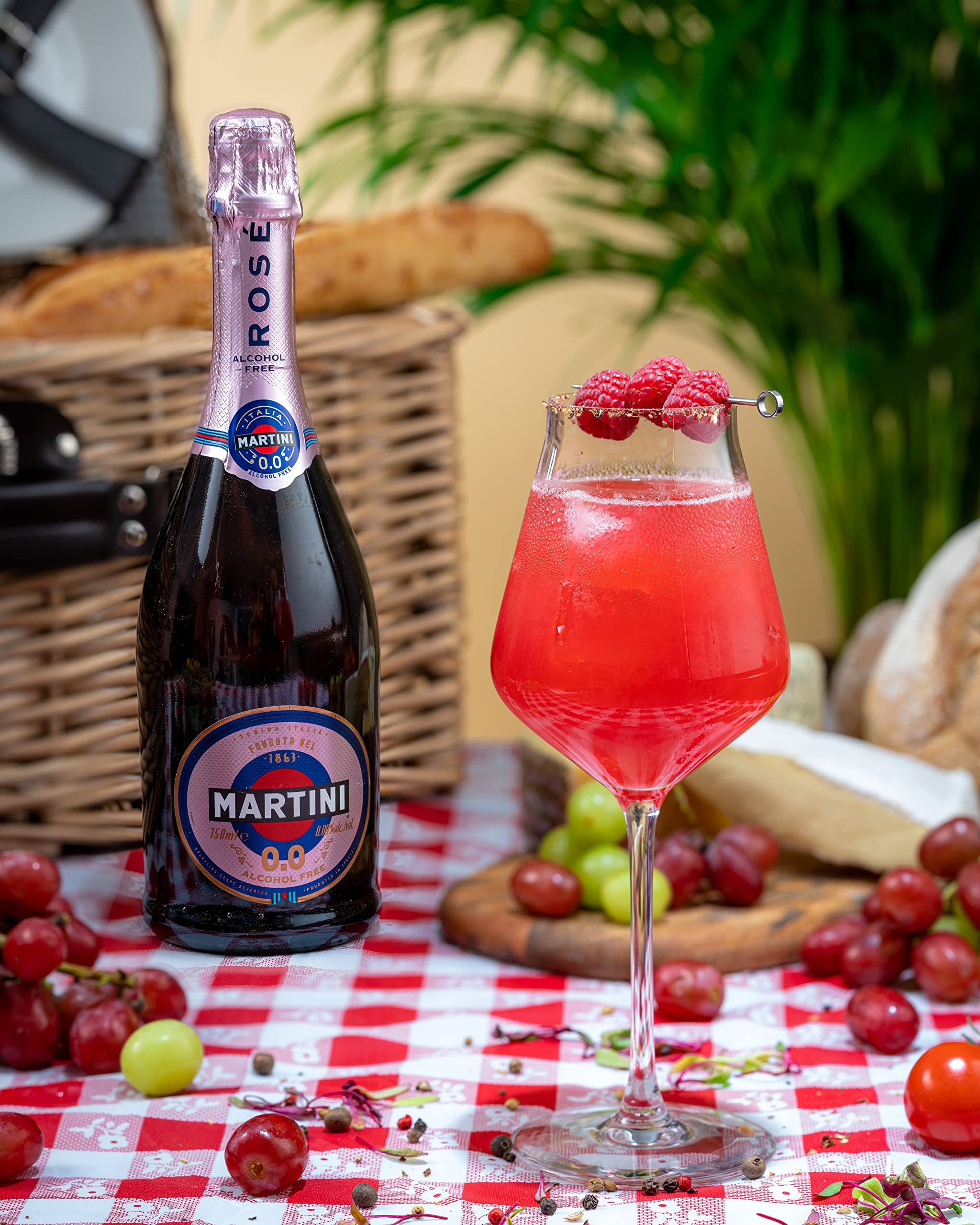 Martini Rose 0.0 Grape Flavoured 750 ml Sparkling All Natural Premium
