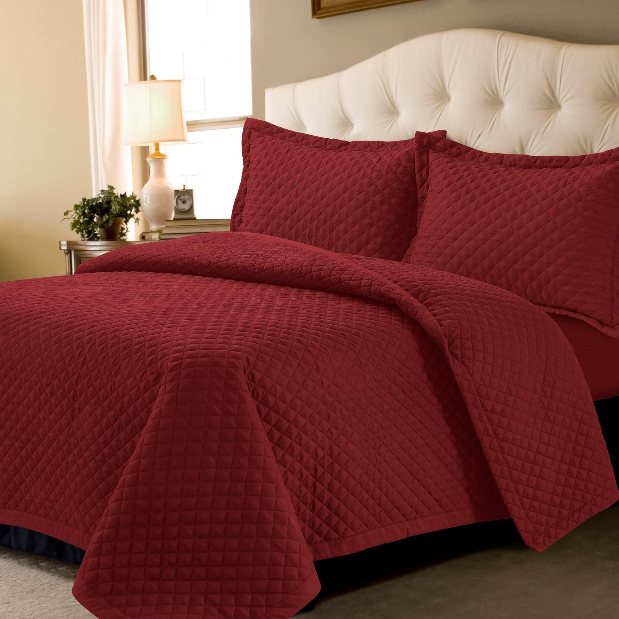 Brisbane Oversized Twin Quilt Bedding Set, Solid 2-Piece Quilted Bedspread Coverlet with Matching Pillow Sham, Super Soft, Fade and Wrinkle Resistant Quilts, Deep Red