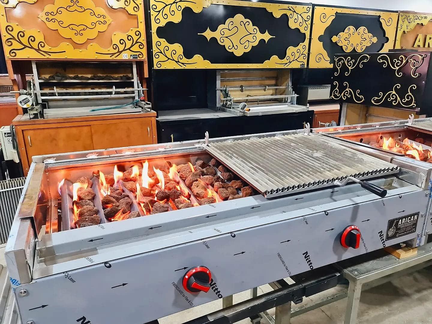 Gas and Lava Stone Grill.