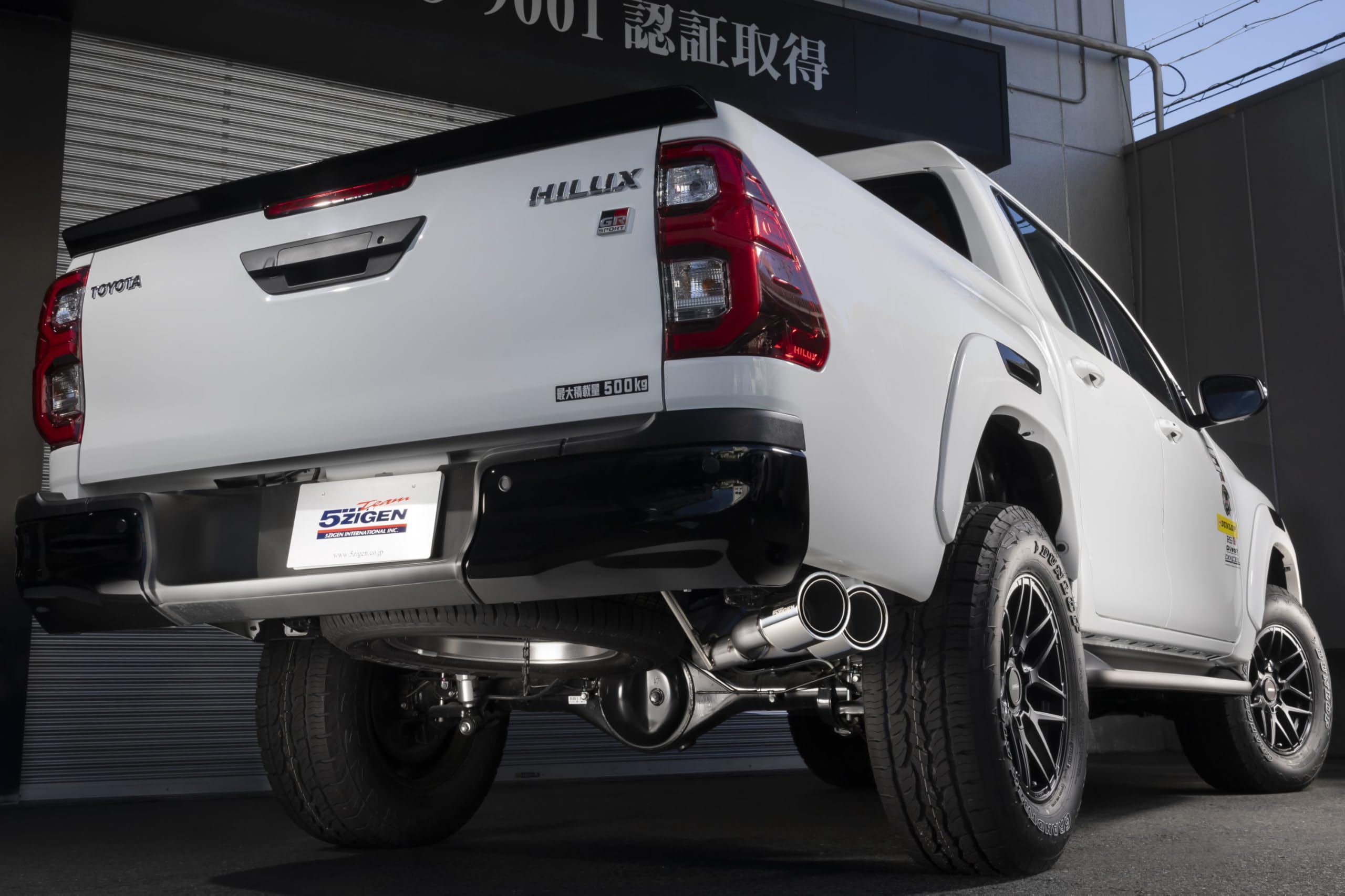 Amazon.co.jp: 5ZIGEN マフラー TF500 [適合車種:ハイラックス(HILUX
