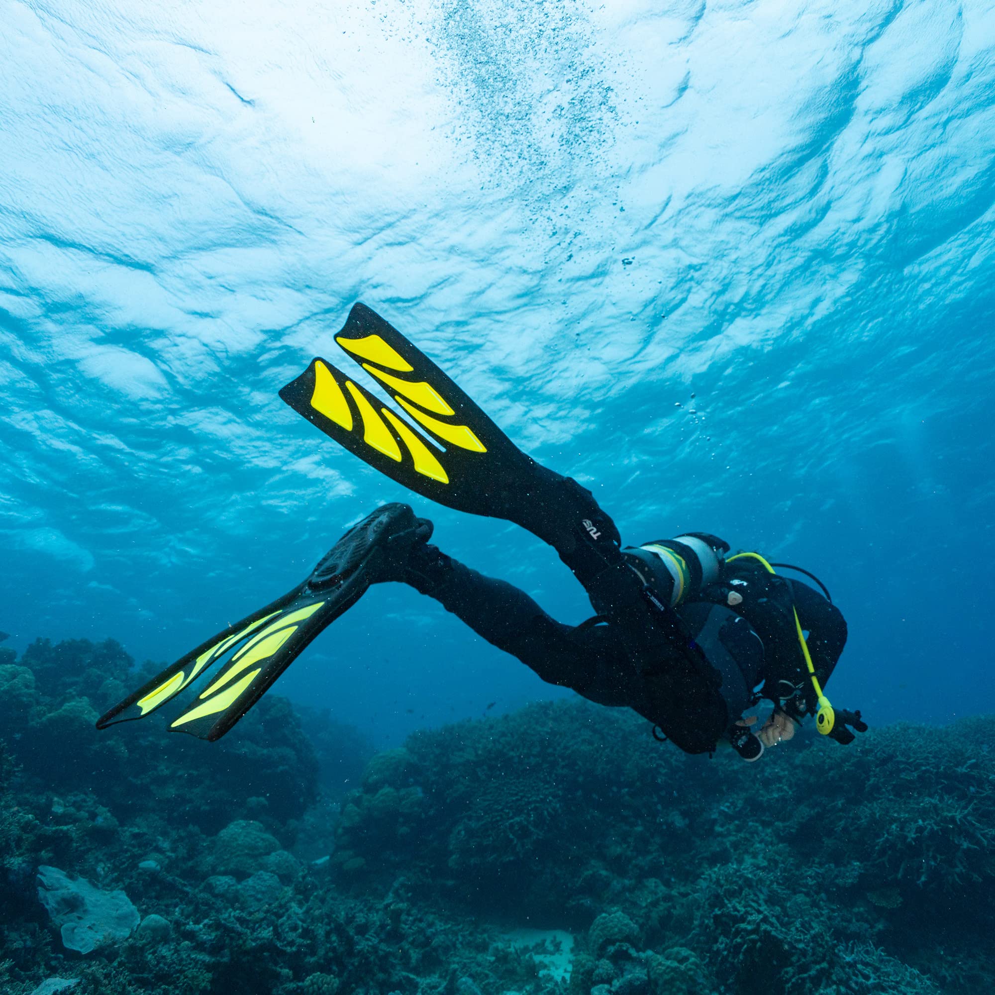 TUSA SF-0111 Hyflex Zoom Aletas de Buceo, Medianas, Amarillo Flash