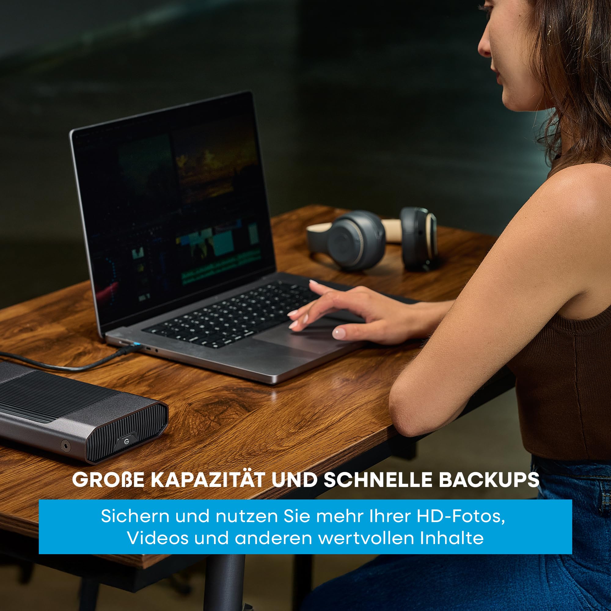 SanDisk PROFESSIONAL G-DRIVE 12 TB Desktop-Festplatte (250 MB/s Lese- und Schreibgeschwindigkeit; USB-C auf USB-C-Kabel; Kurzanleitung; Netzteil und Kabel; 3 Jahre Garantie)