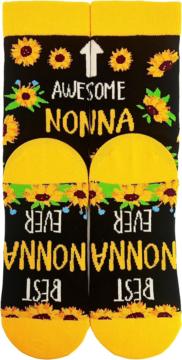 InnoBeta Nonna Gifts for Grandma, Mothers Day Gifts for Nonna, One Size Crew Socks on Mother's Day, Christmas, Birthday - Image 6
