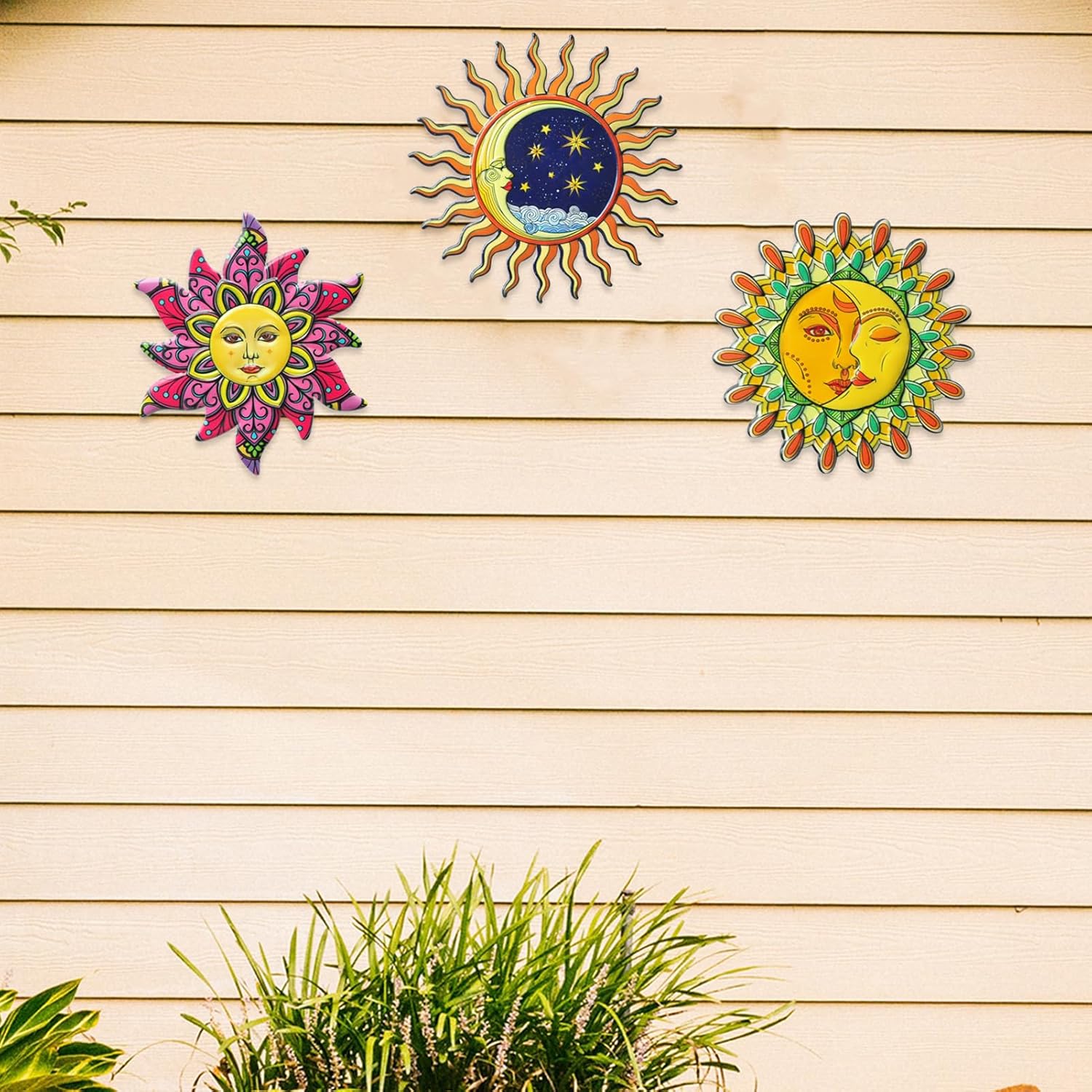 Yonivexis Sun Wall Art Metal Sun Wall Decor Outdoor Hanging Decoration Home Garden Living Room Bedroom Farmhouse Yard Patio Fence Decor, Style 6