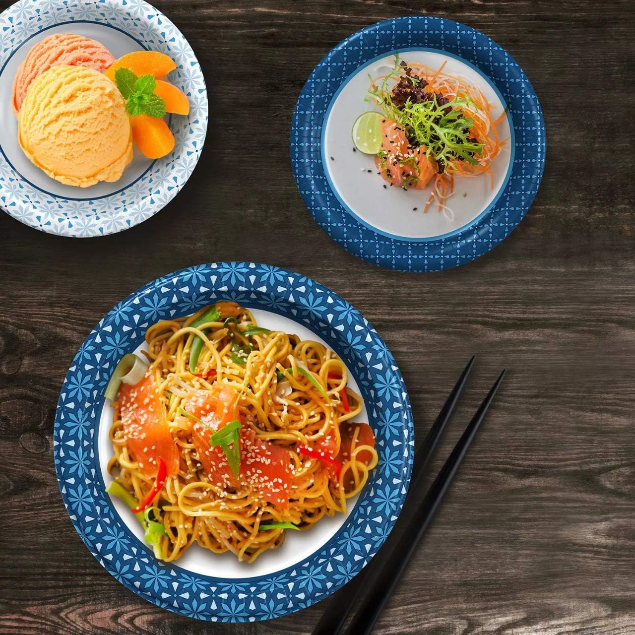 Member Mark Ultra Dinner Paper Plates (10", 204 ct.)