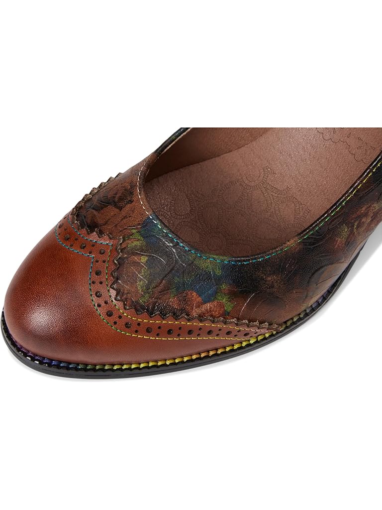 Beige L'Artiste by Spring Step Macias-fleur