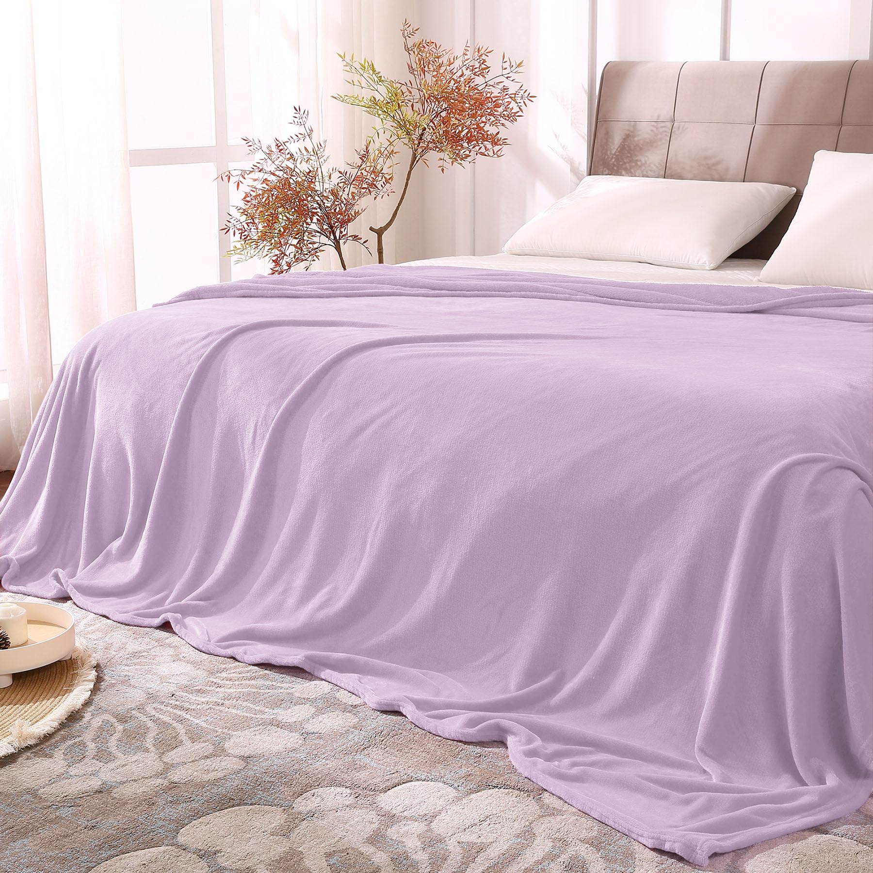 BEDELITE Fleece Blanket Soft Plush Queen Size Bed Blanket Lilac 90"x90" | Ultra Soft Fleece, Plush Microfiber, Lightweight Warmth, All Season Comfort, Fade Resistant, Machine Washable,Perfect for Bed