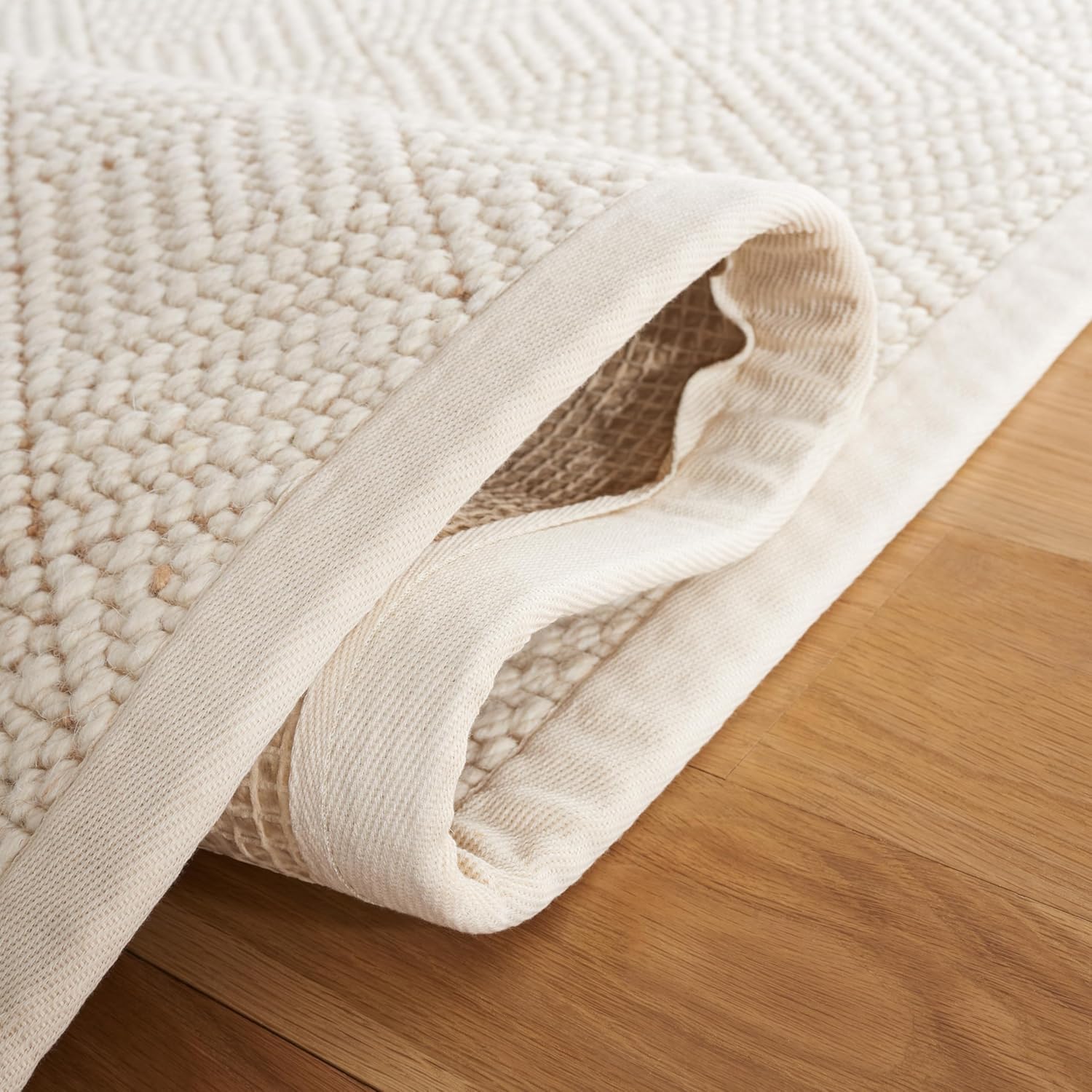 SAFAVIEH Natural Fiber Collection Area Rug - 9' x 12', Ivory, Handmade Wool & Jute, Ideal for High Traffic Areas in Living Room, Bedroom (NF487A)