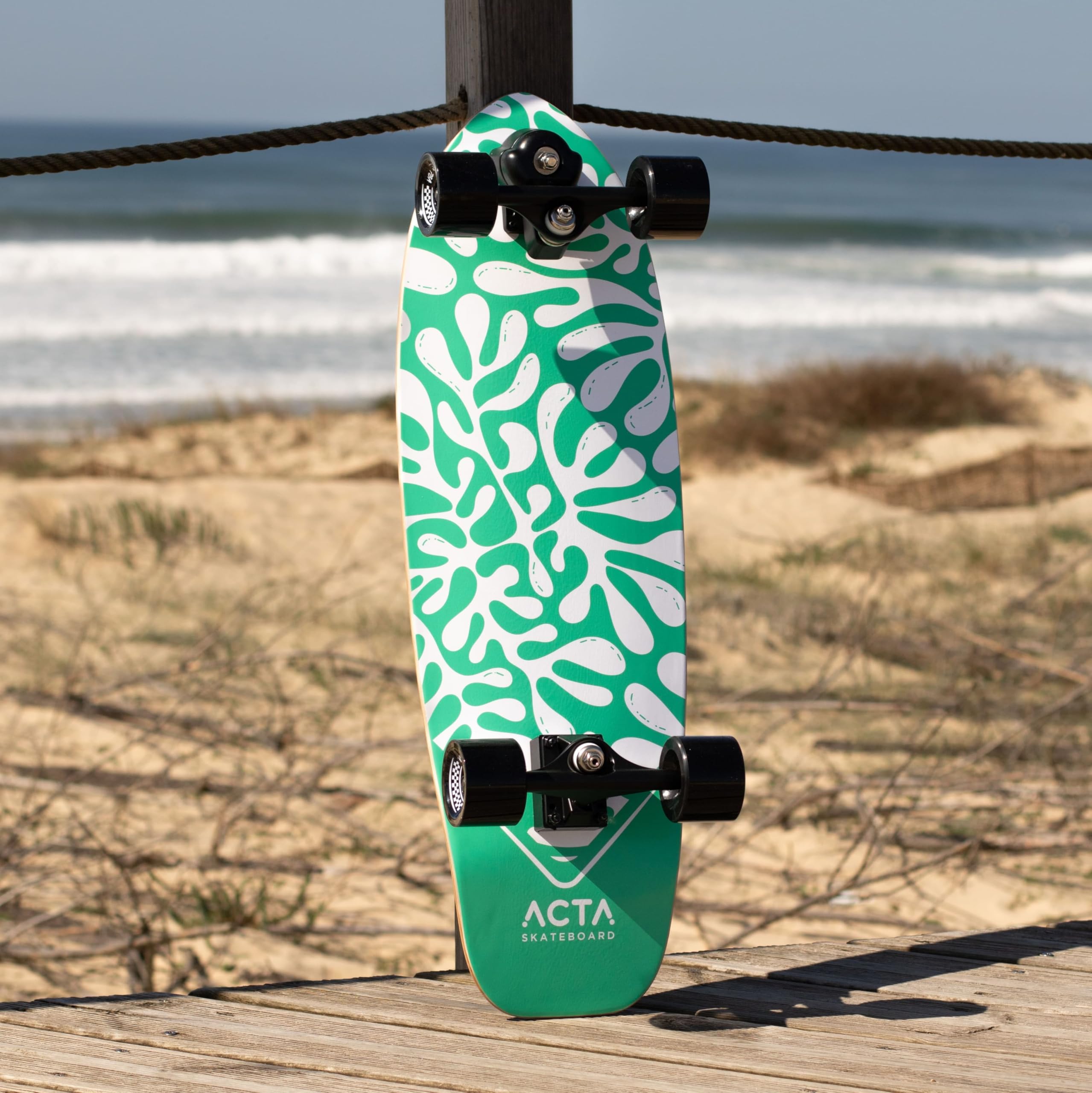 ACTA Surfskate Seaweed 31" - Tabla de Surf de Arce de 7 Pliegues, Ideal para Principiantes e intermedios, para pumptrack, Cruising y Carving Urbano
