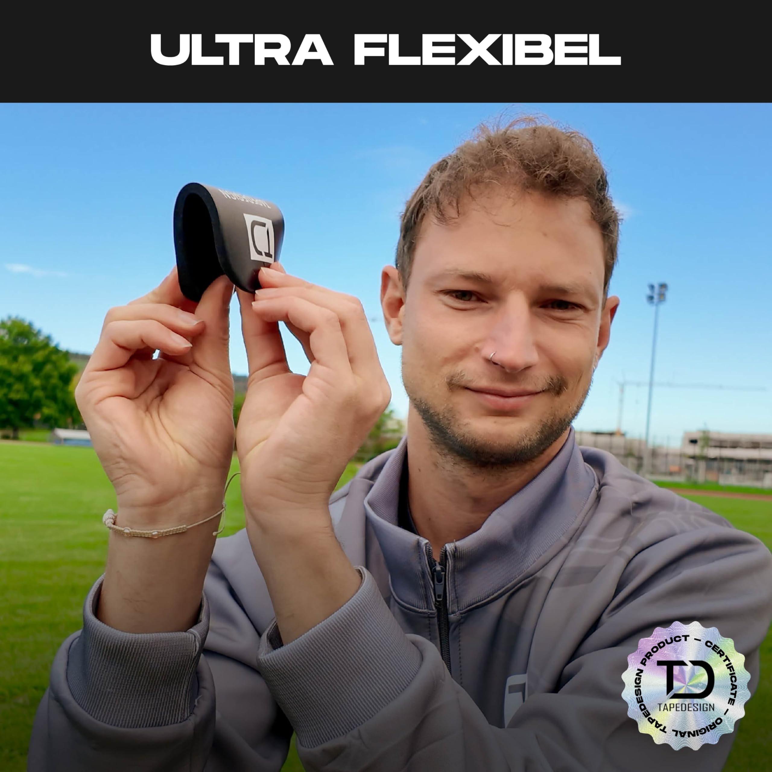 TAPEDESIGN - Mini Schienbeinschoner Fußball für Kinder & Erwachsene - Ultraleicht & flexibel für perfekten Sitz - kaum spürbar & weich - Schienbeinschutz klein - Shin Pads