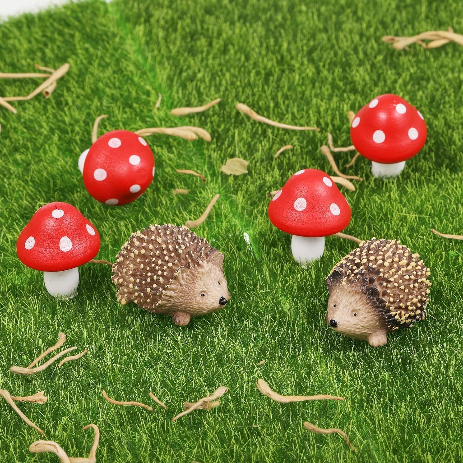 Wyjuan Multicolored 6 Pcs Fairy Garden Miniature Garden Landscape Fairy Outdoor Garden Figurines Resin Hedgehogs Mushroom Micro Landscape Decorative Accessories For Dollhouse Plant Bonsai Craft