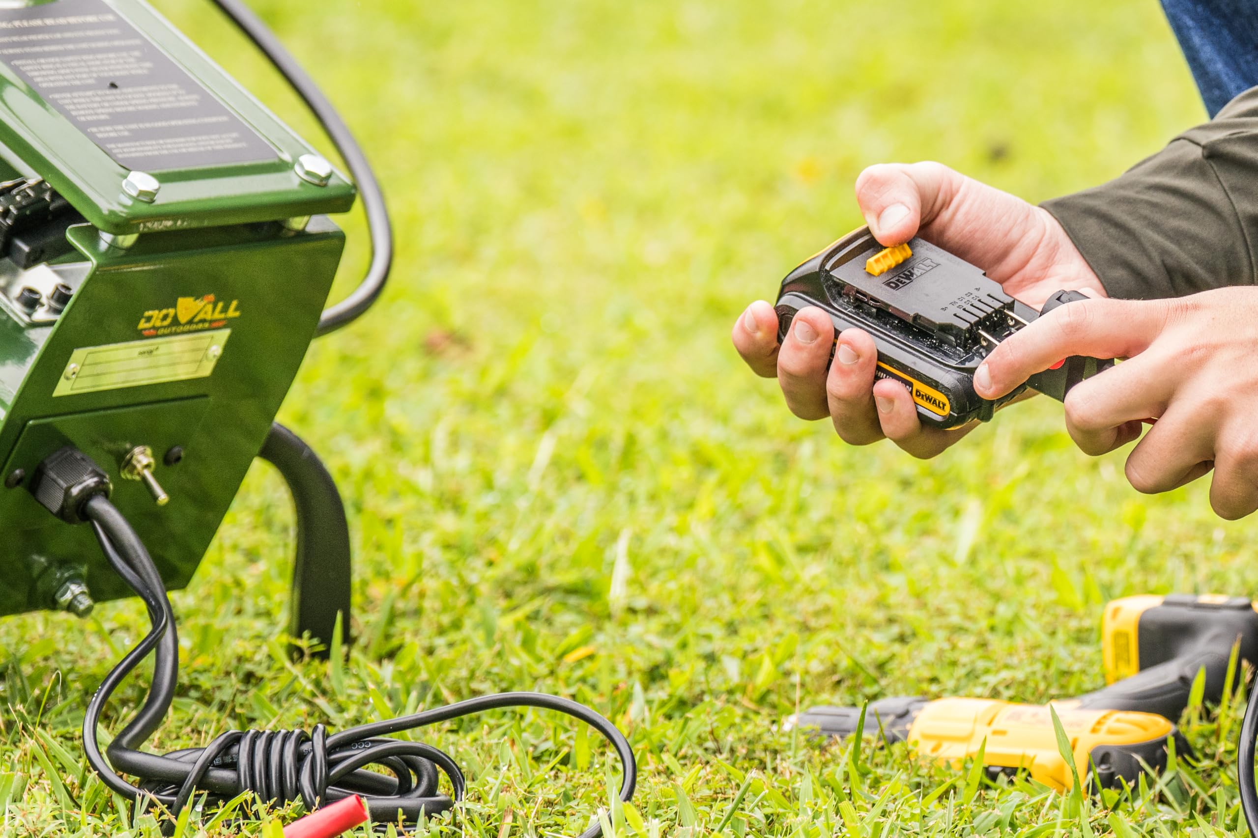 Do All Outdoors Adaptateur pour outil électrique 12 V