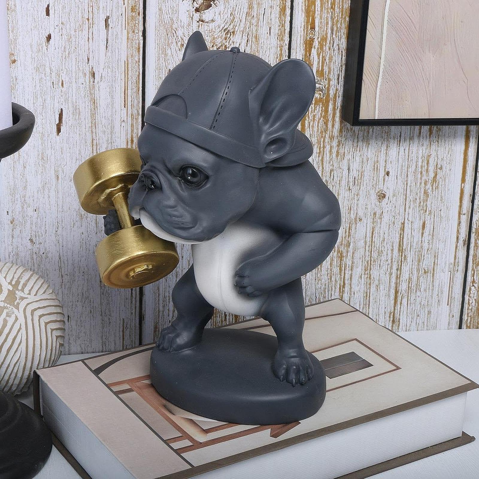 Statuetta di Cane in Resina per Tavolo E Mensola, Sollevando Manubri
