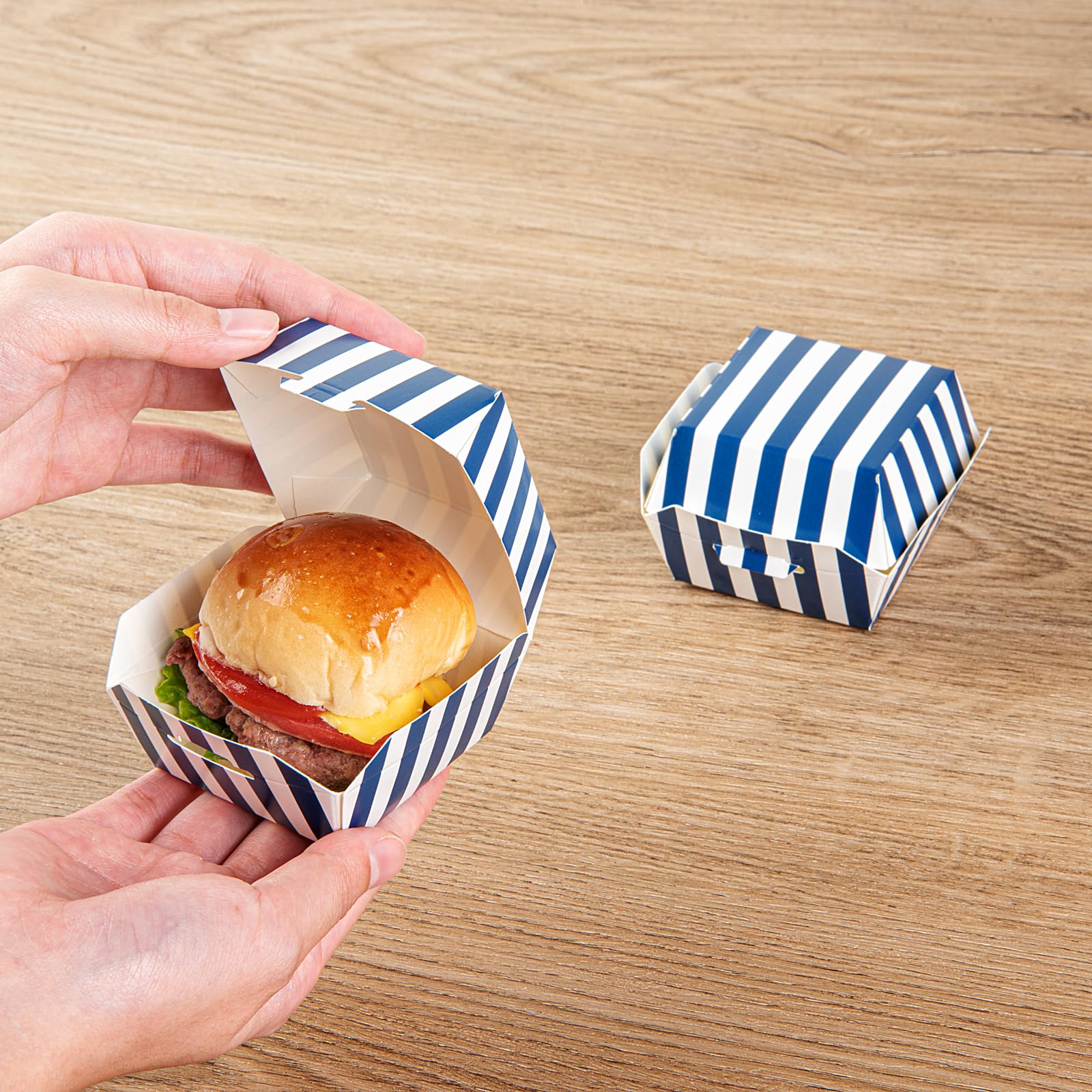 Amazon.co.jp: 2.5 x 2.5 x 2インチ ミニバーガーボックス クラム