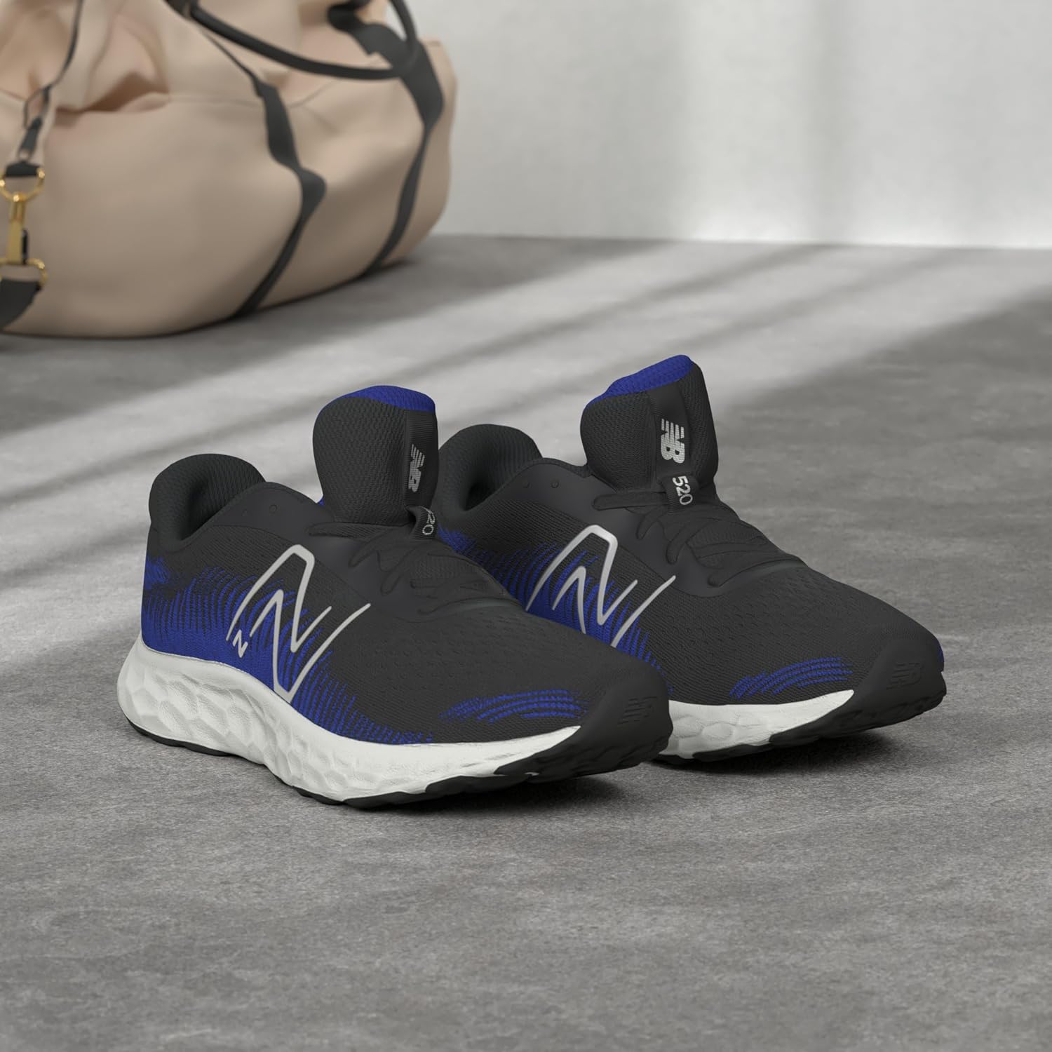 New Balance Men's 520 V8 Running Shoes
