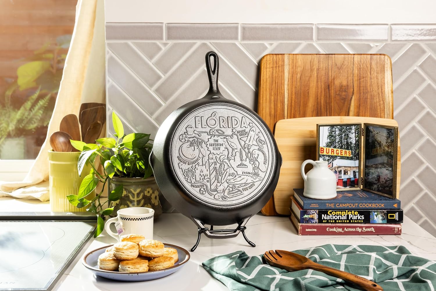 Lodge 12 Inch Cast Iron Skillet – Pre-Seasoned Frying Pan with Teardrop Handle – Oven, Stovetop, Grill & Campfire Use – Made in USA – Non-Toxic, Even-Heating Cookware – Florida