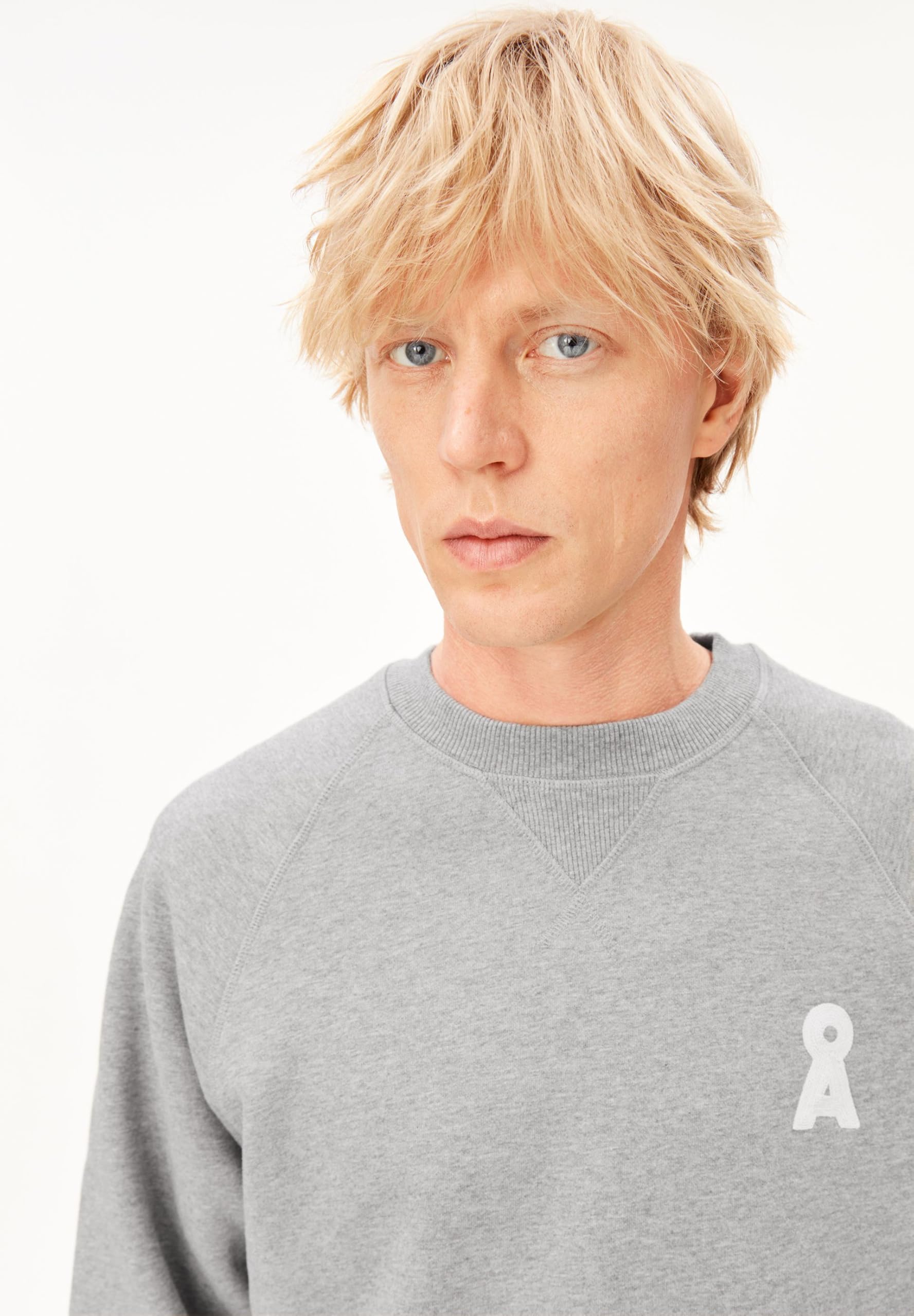 ARMEDANGELS Herren Sweatshirt aus Bio-Baumwolle Iconic Å JOAAN Melange Relaxed Fit