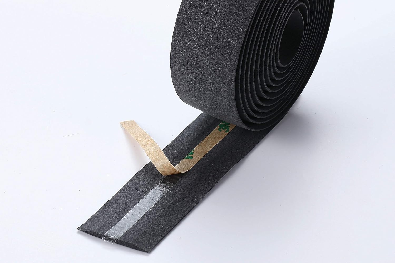 BBB Cycling Bike Handlebar Tape Road Bike I Foam Grip Bike Tape I Includes Handlebar Plugs I RaceRibbon BHT-01 Grey, 200 x 3 cm