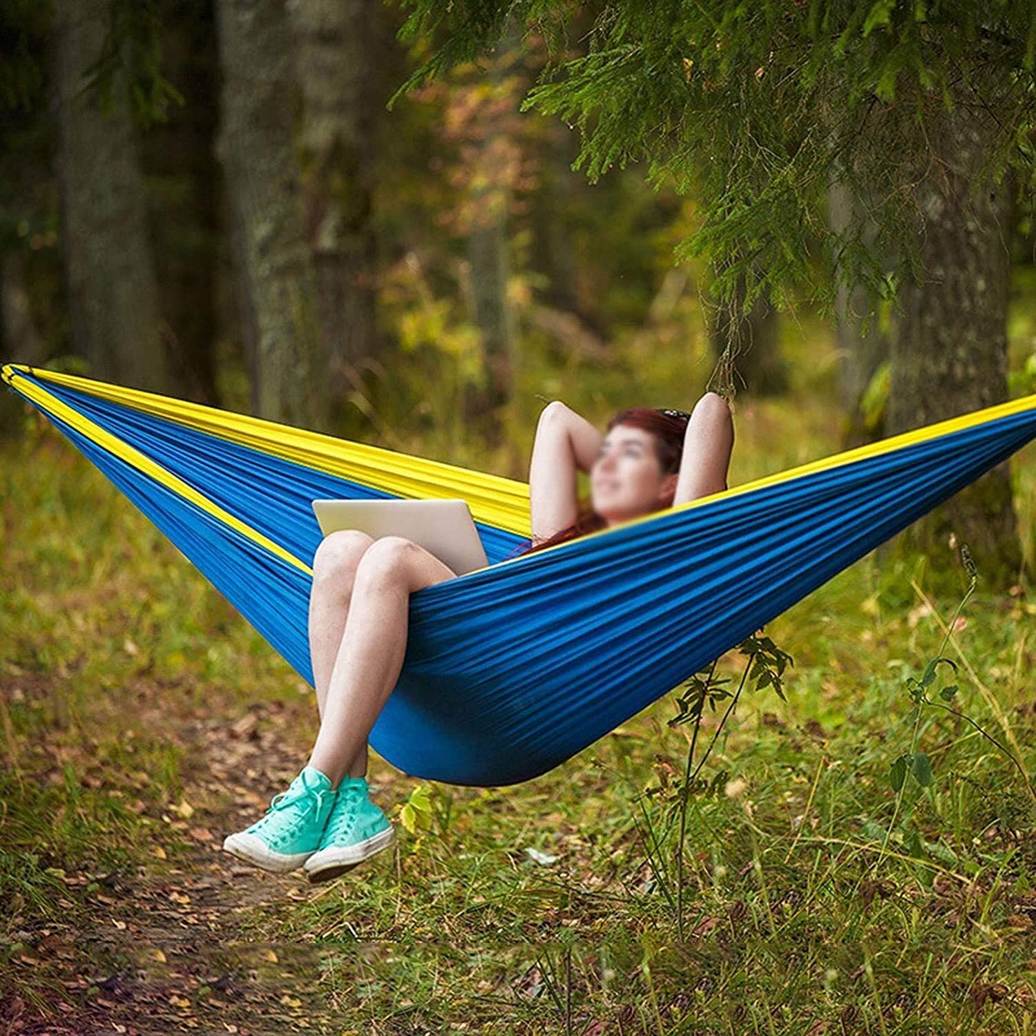 Hamaca para acampar al aire libre, silla colgante con bolsa de transporte para camping en el jardín (color: rojo, tamaño: 290 x 140 cm)