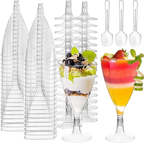 Foraineam Paquete de 100 tazas transparentes de postre con cucharas, copas de vino de plástico, copas de champán de plástico de 7 onzas, copas de
