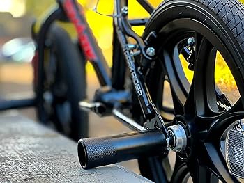 BMXバイク 16インチ ブラック Amazon | XN Urban Shark キッズ 16インチ BMXバイク - グロス