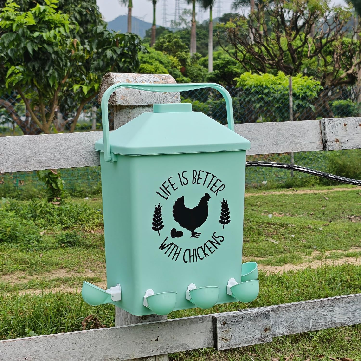 CLUCKY Abbeveratoio automatico d'attaccatura del pollo 4.2Gal, acqua del