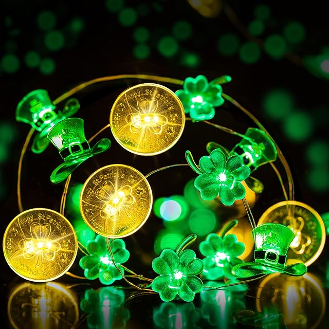 St. Patricks Day Decorations Light, 10 ft 30 LEDs Shamrocks 3D Leprechaun Hat Gold Coin LED String Light with 8 Modes, Green Shamrock Lights Battery Operated for Irish St. Patrick's Holiday Party
