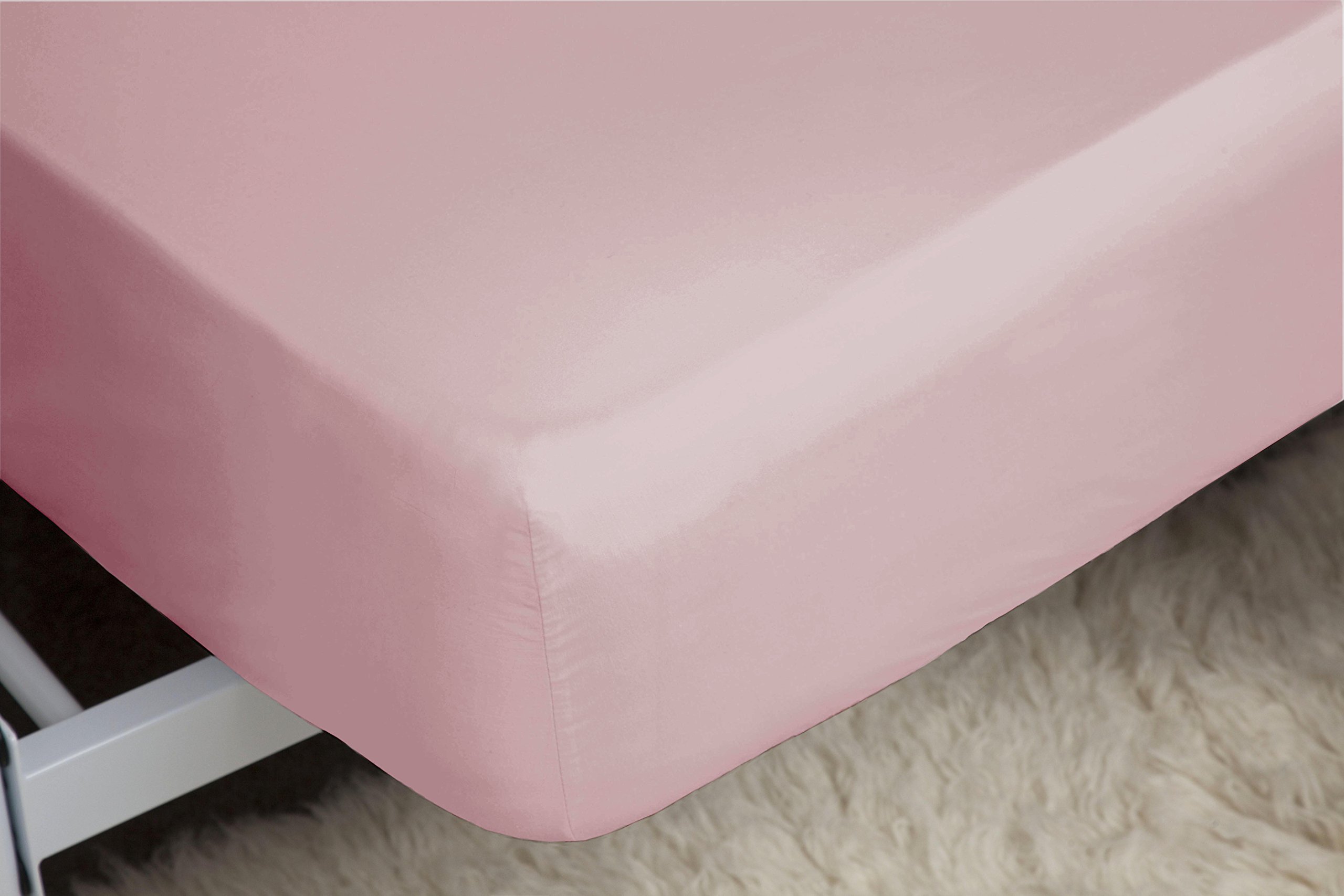 Belledorm Blush Pink Fitted Sheet, 200 Thread Count Percale, Mattress Depth 28Cm (Double, )