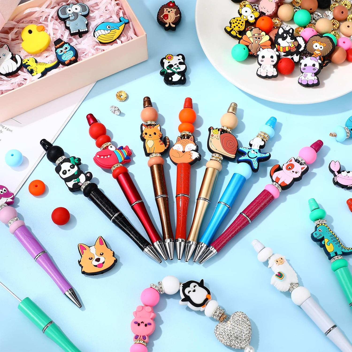 Sayglossy 30 Set Beadable Pens Kits with Animals Silicone Focal DIY Pens Making Kit with Beadable Pen Bulk Silicone Beads and Spacer Beads for Student Gift School Office Supplies